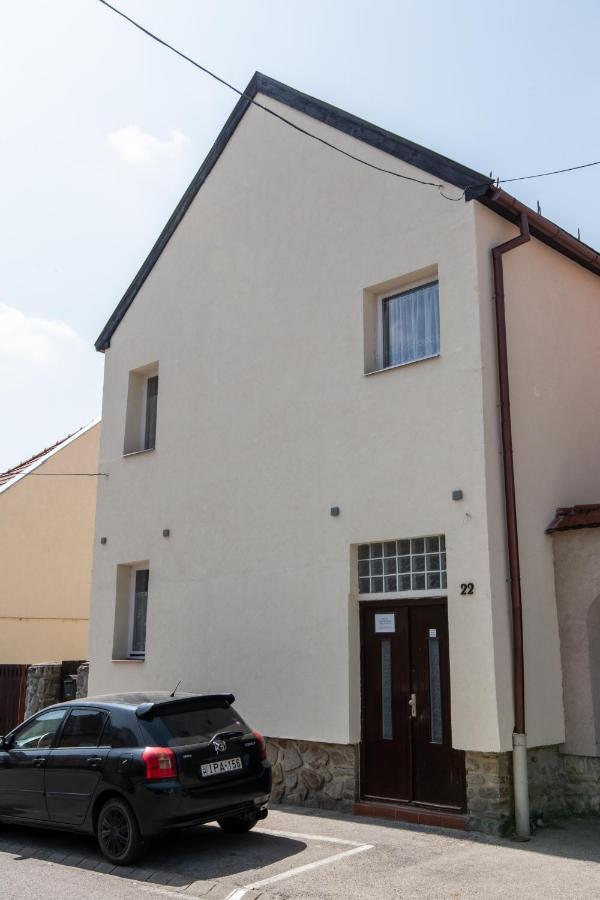 Hello Apartmanhaz Sopron Exterior photo